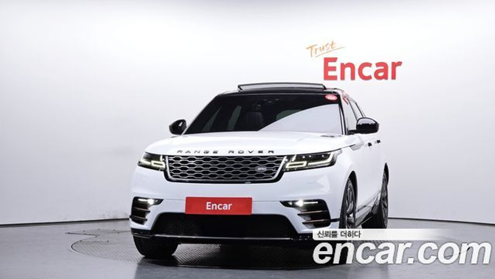 Land Rover Range Rover Velar 3.0 D300 R-Dynamic SE — 2018