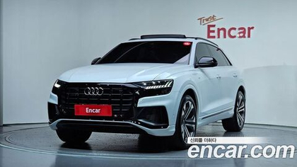 Audi Q8 55 TFSI Quattro Premium — 2023
