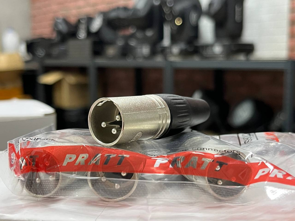 XLR Male