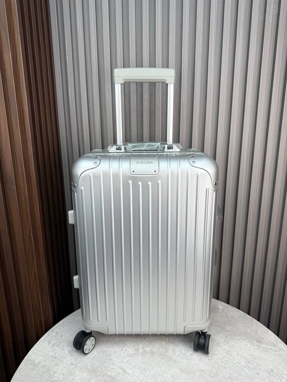 Дорожный чемодан Rimowa Cabin Aluminium