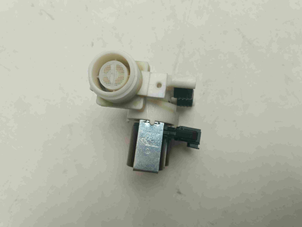 FWSG71053WV кт253 Клапан подачи воды стиральной машины Whirlpool FWSG71053WV