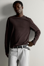 ФУТБОЛКА С ДЛИННЫМИ РУКАВАМИ КЛАССИЧЕСКОГО КРОЯ — ZARA