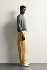 БАЗОВЫЙ СВИТЕР С ВЫСОКИМ ВОРОТНИКОМ — ZARA