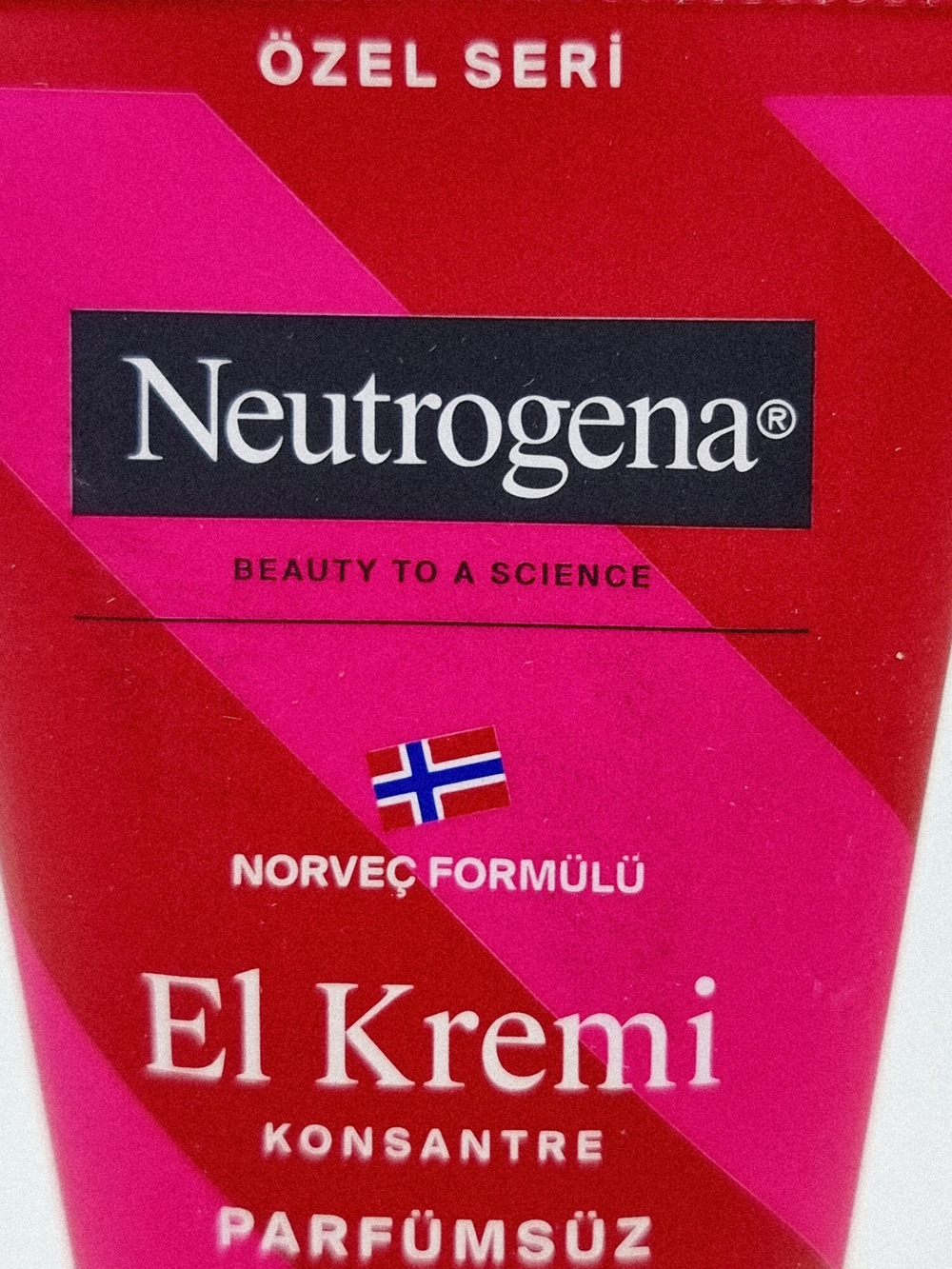 Neutrogena Крем для рук концентрированный для очень сухой кожи, с витамином Е и глицерином, без отдушки, 75 мл (Франция)