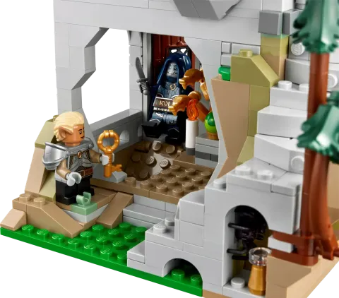 Конструктор LEGO Ideas 21348 Dungeons & Dragons: История красного дракона