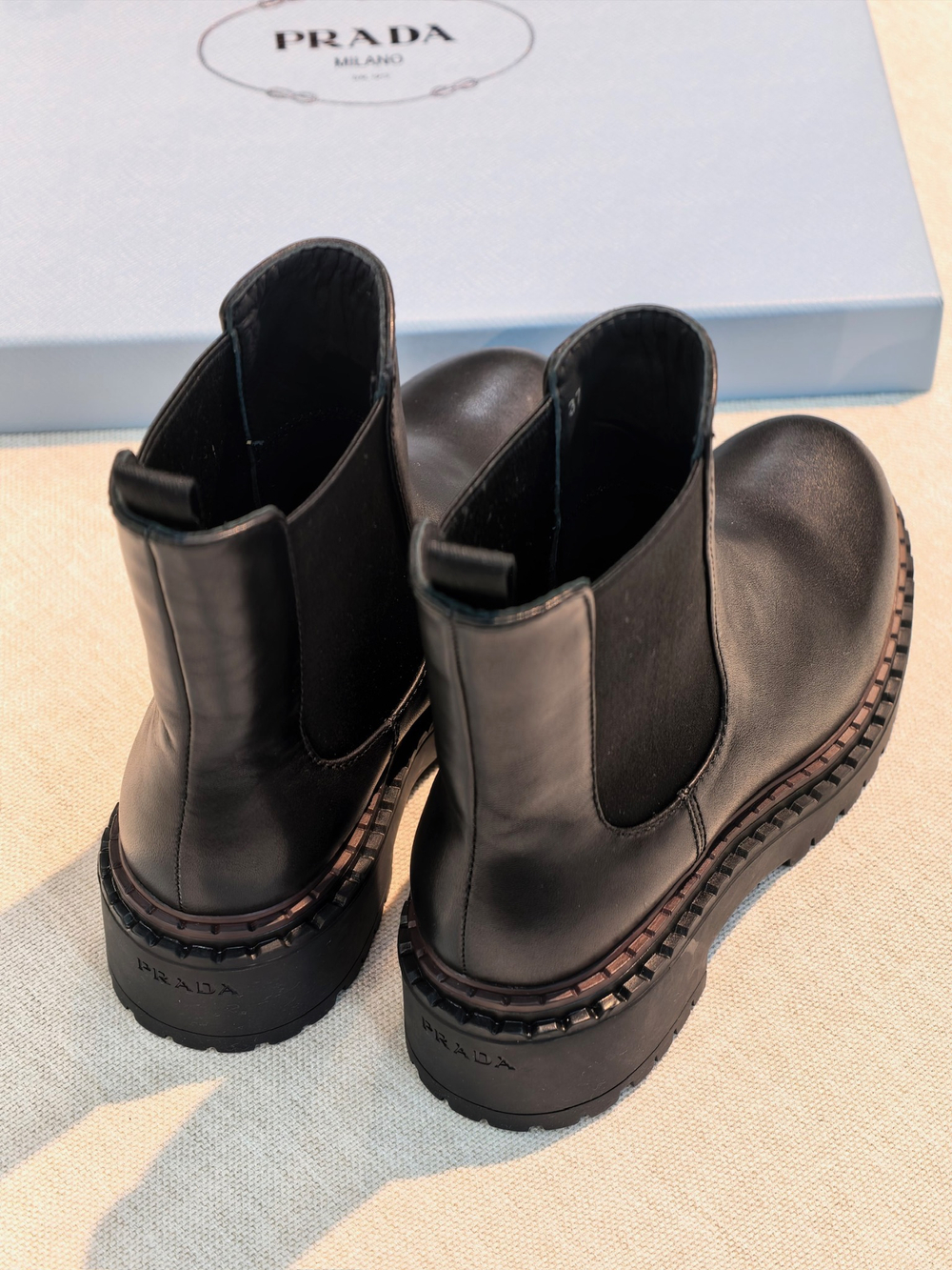 Ботинки Prada