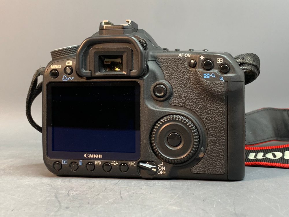 Canon EOS 50D Body 14.500 кадров