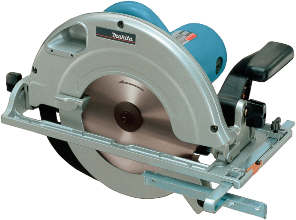Уцененная дисковая пила Makita 5903R (повреждена упаковка)