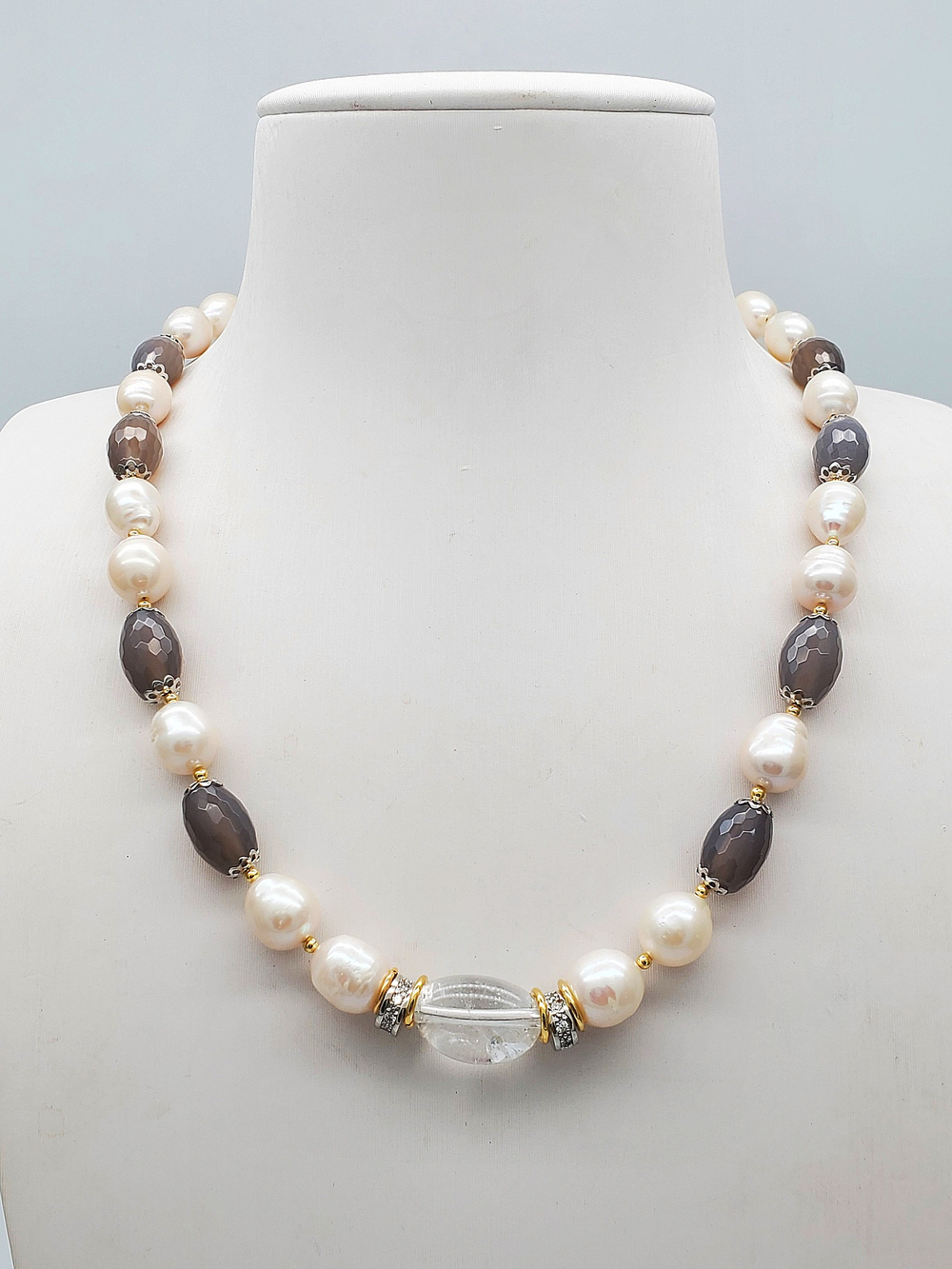 91001117 Колье SELENA PEARLS