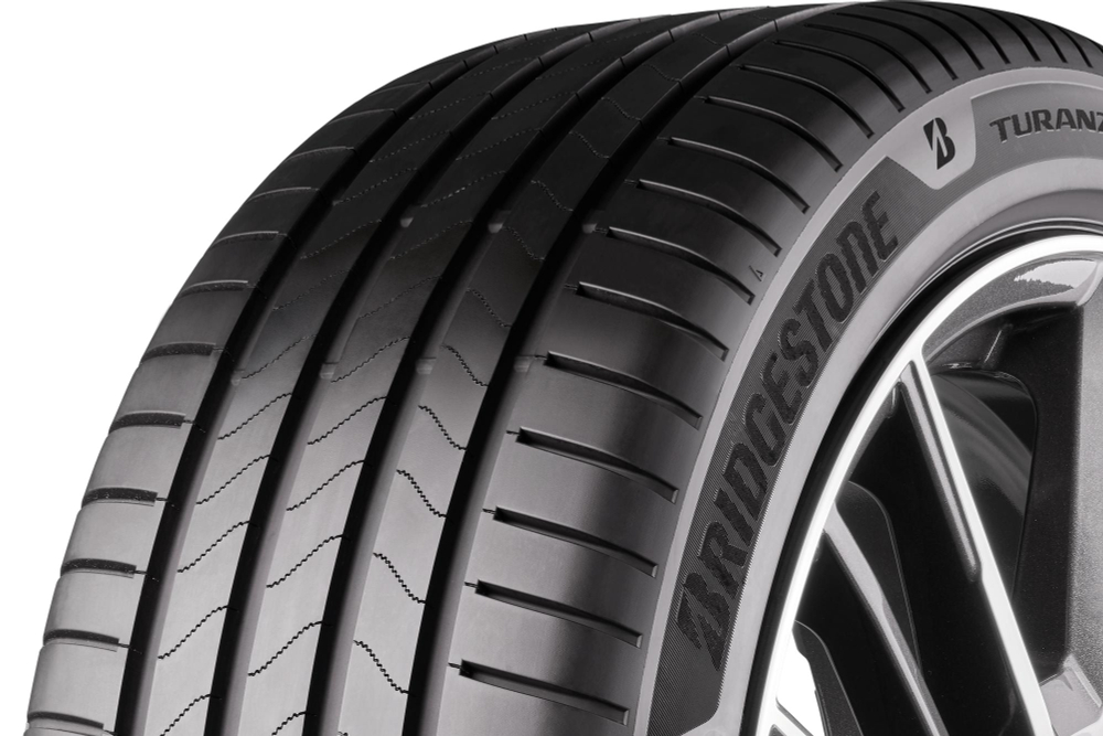 Летняя шина Bridgestone Turanza 6 (225/55 R17 101W)