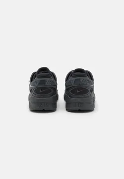 Кроссовки мужские NIKE AIR HUARACHE RUNNER