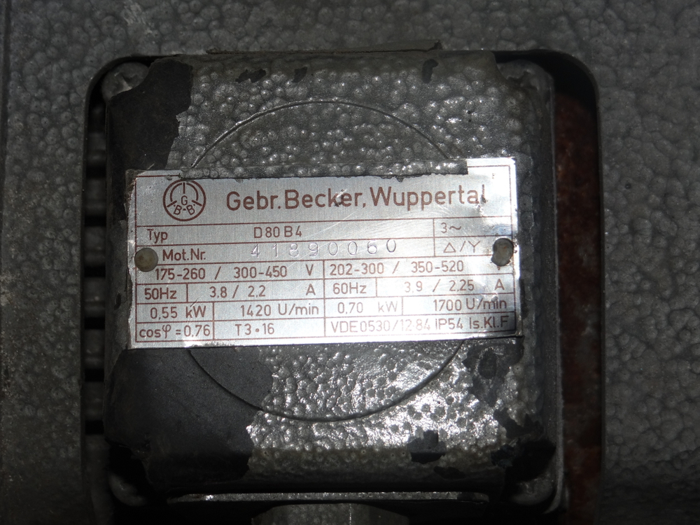 Электродвигатель Gebr. Becker D80B4 (0.55 / 0.7 кВт)