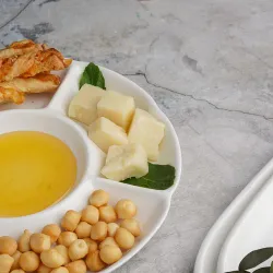Менажница d 24 см h2,8 см 5 отделений белая фарфор P.L. Proff Cuisine [4]