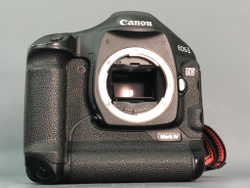 Canon EOS-1D Mark IV 304.440 Кадров