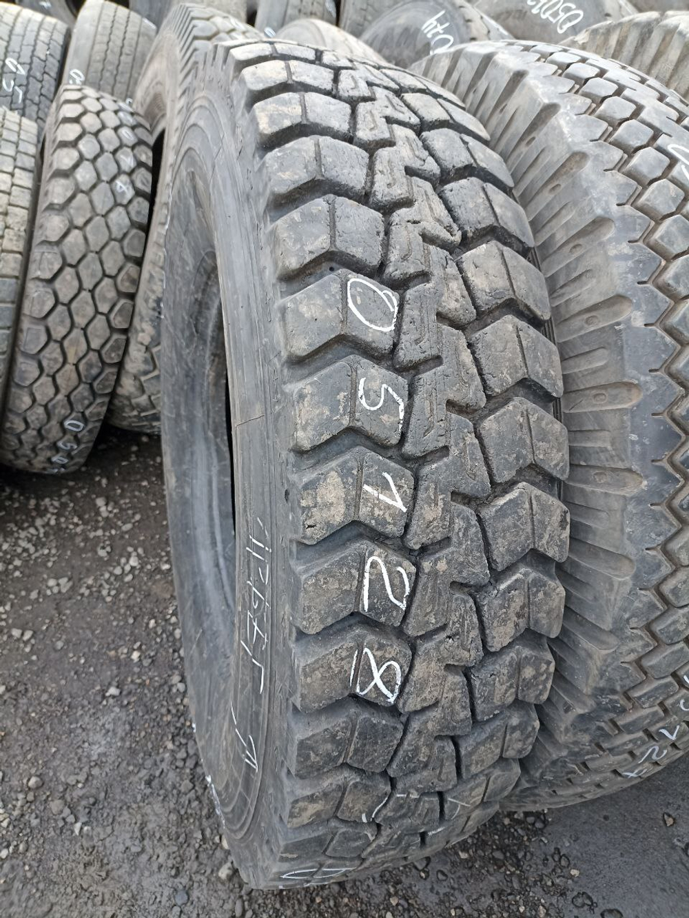 12.00R20 Michelin XDY шина б/у