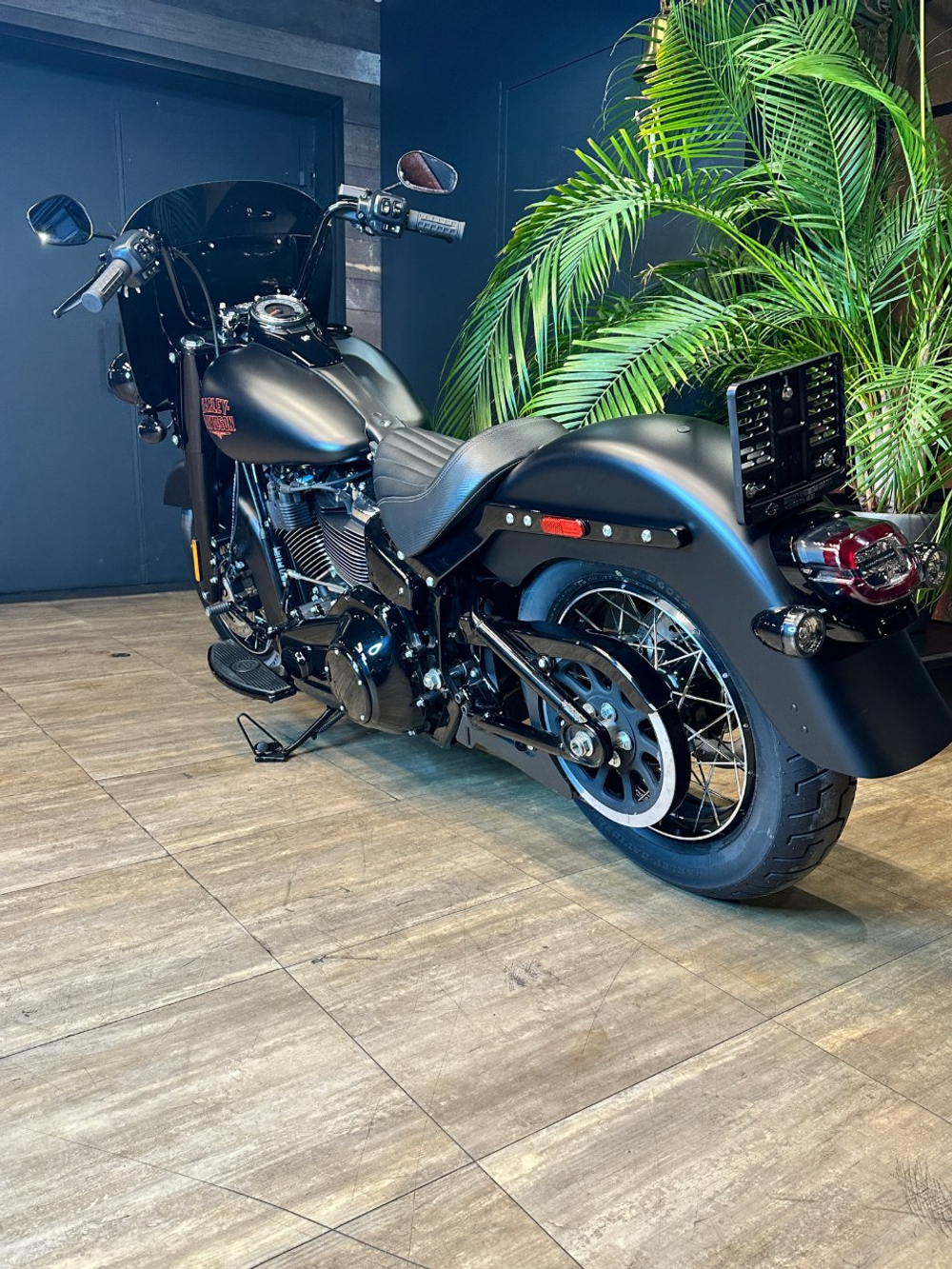 Harley-Davidson Deadwood 2026