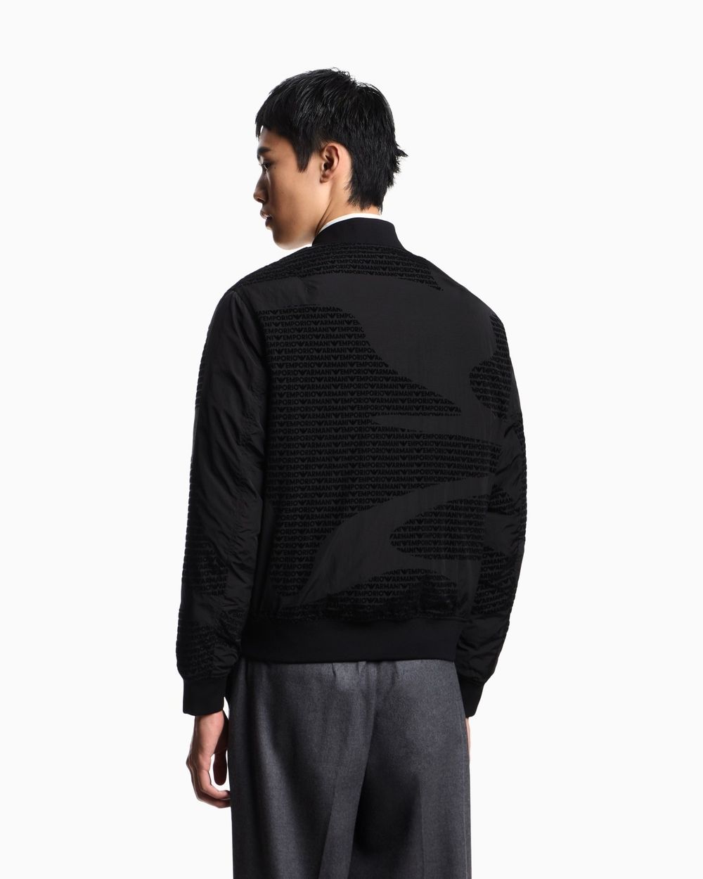 Пуховик мужской EMPORIO ARMANI
