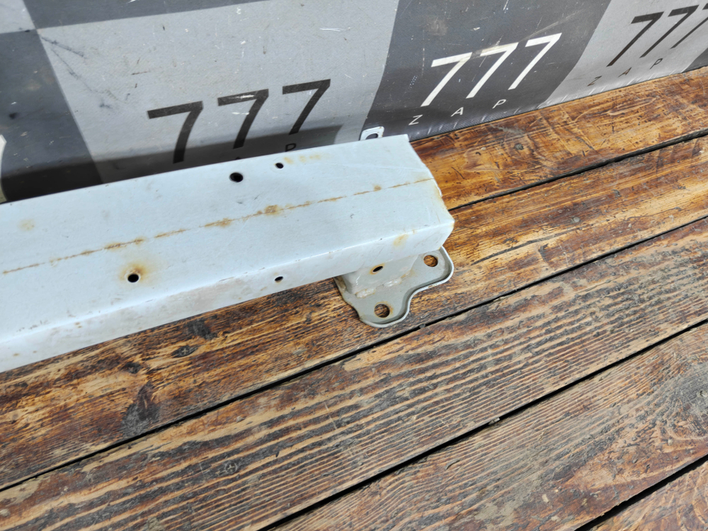 Усилитель переднего бампера Chery Tiggo 7 Pro 20-нв Б/У Оригинал 501001677AADYJ