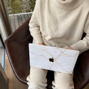 Виниловая наклейка SPARK для MacBook