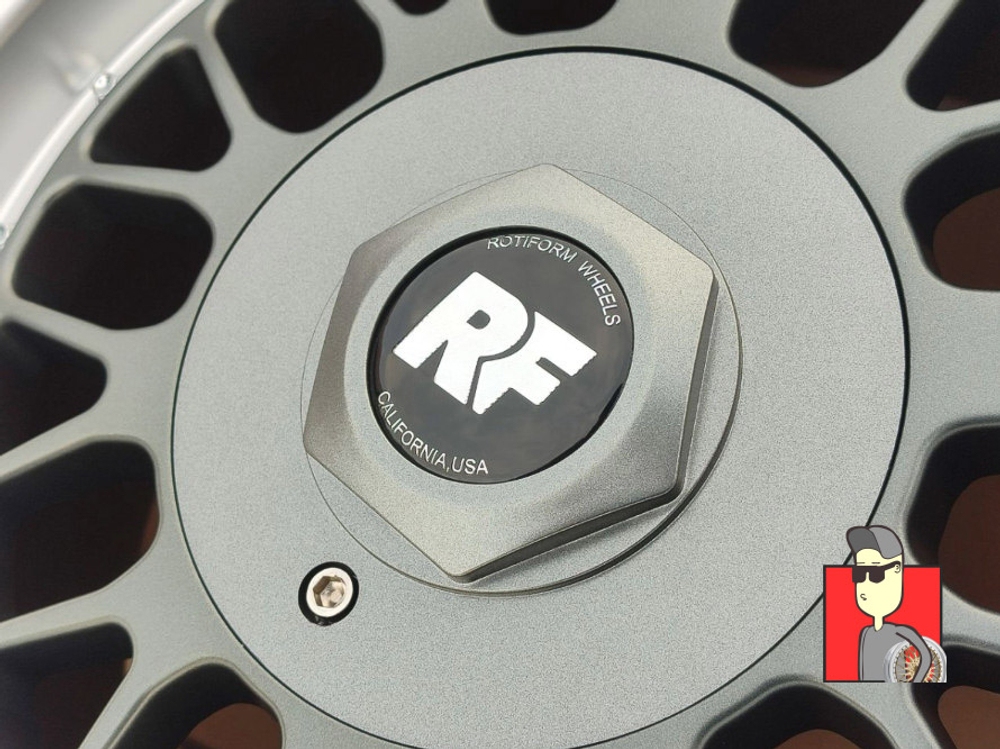 Комплект дисков Rotiform 15x8 et20 4x100/4x114.3
