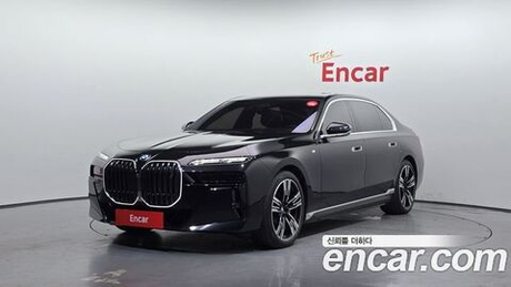 BMW i7 xDrive 60 M sport — 2025