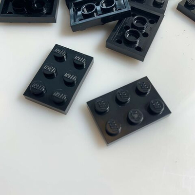 Lego 50шт Плитка 2x3 (черная) 302126