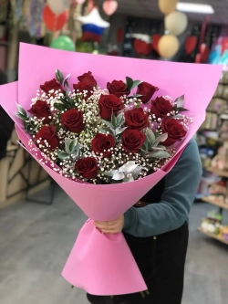 Букеты из красных роз