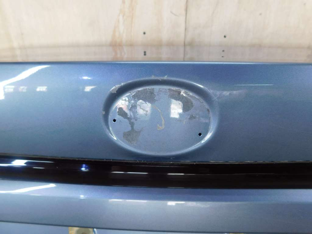 крышка багажника Toyota Corolla NRE210 2021