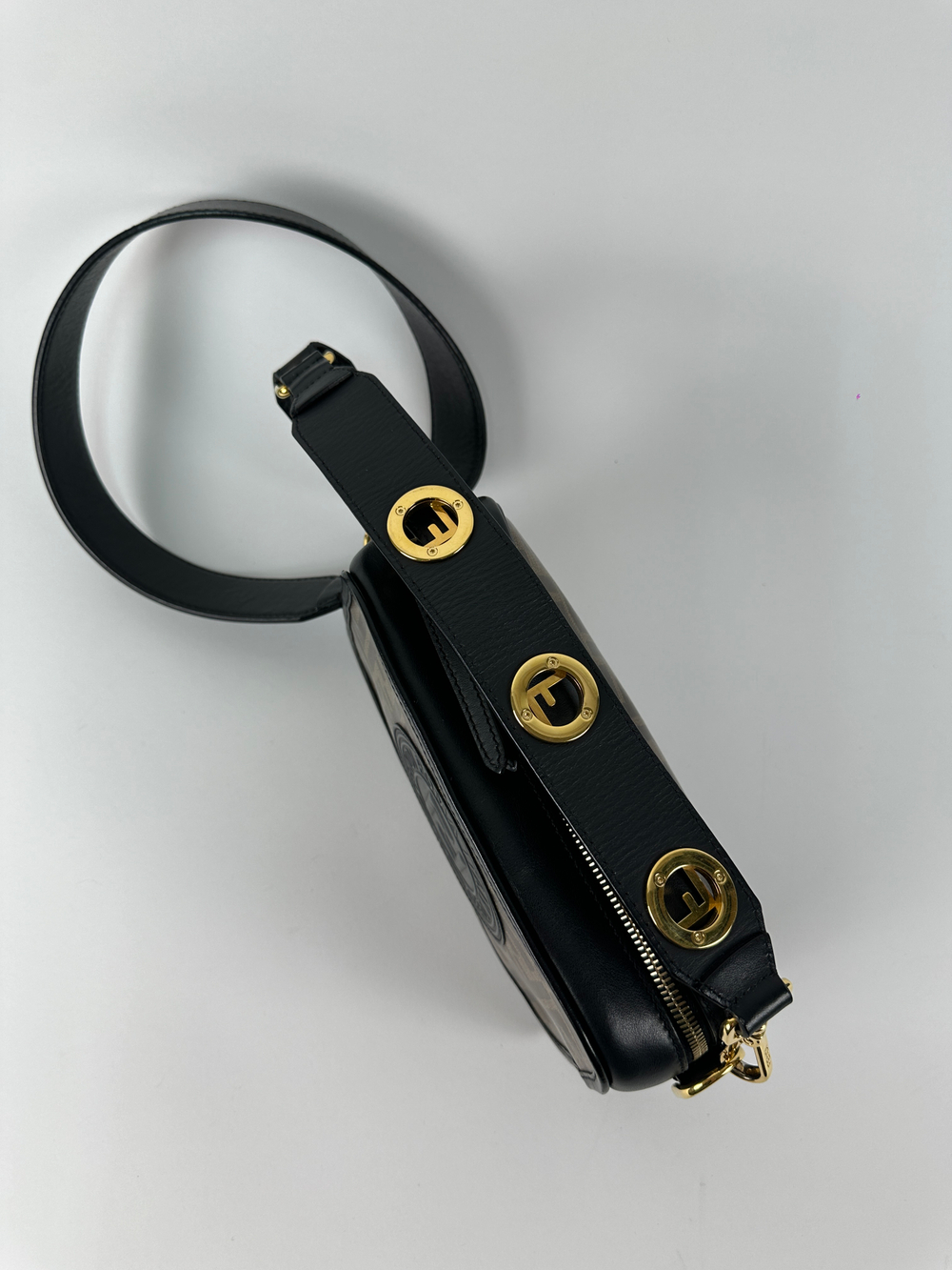 Сумка Fendi Camera Case