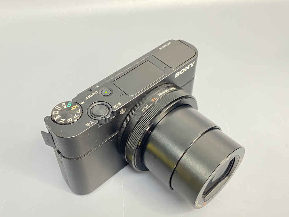 Sony RX 100 III