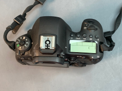 Canon EOS 6D Mark II 3.135 кадров