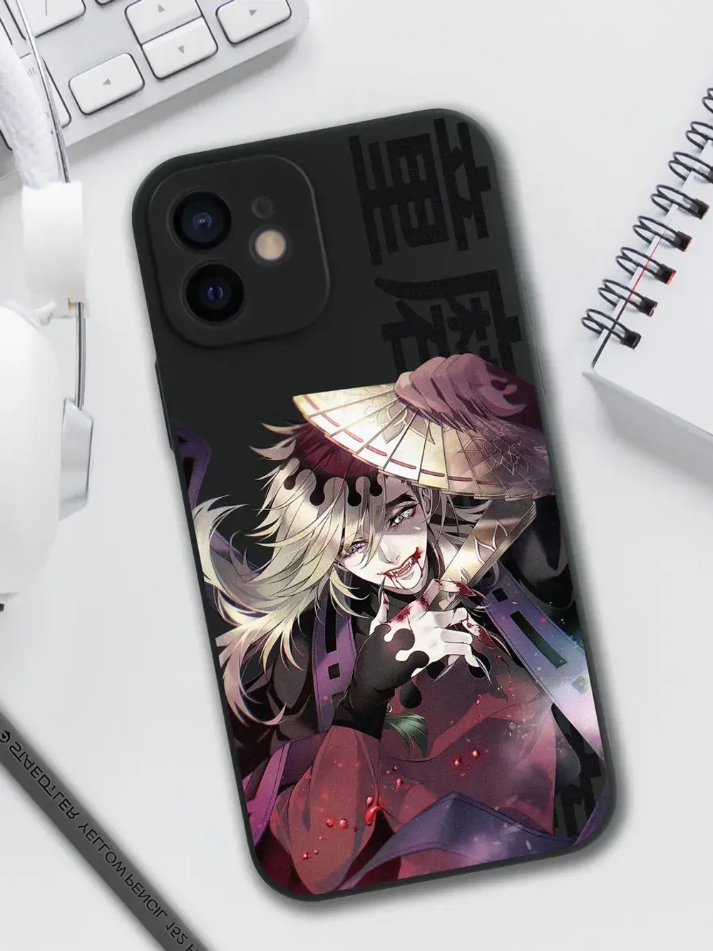Чехол на iPhone 12 с принтом