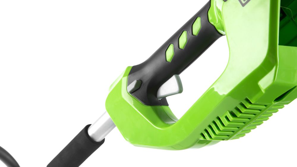 Триммер аккумуляторный Greenworks GD40BC, 40V, 40 см, бесщеточный, с 1хАКБ 8 Ач и ЗУ (1301507UH)