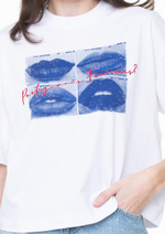 Футболка GUESS