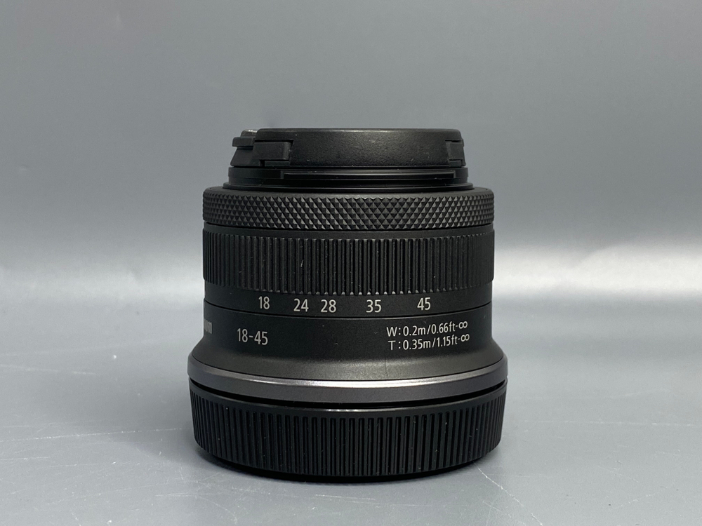 Canon EOS R50 + RF-S 18–45mm IS STM Kit