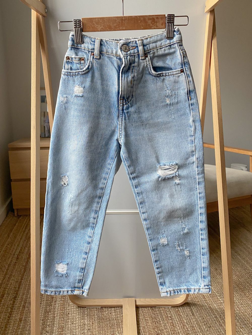 Джинсы Zara
