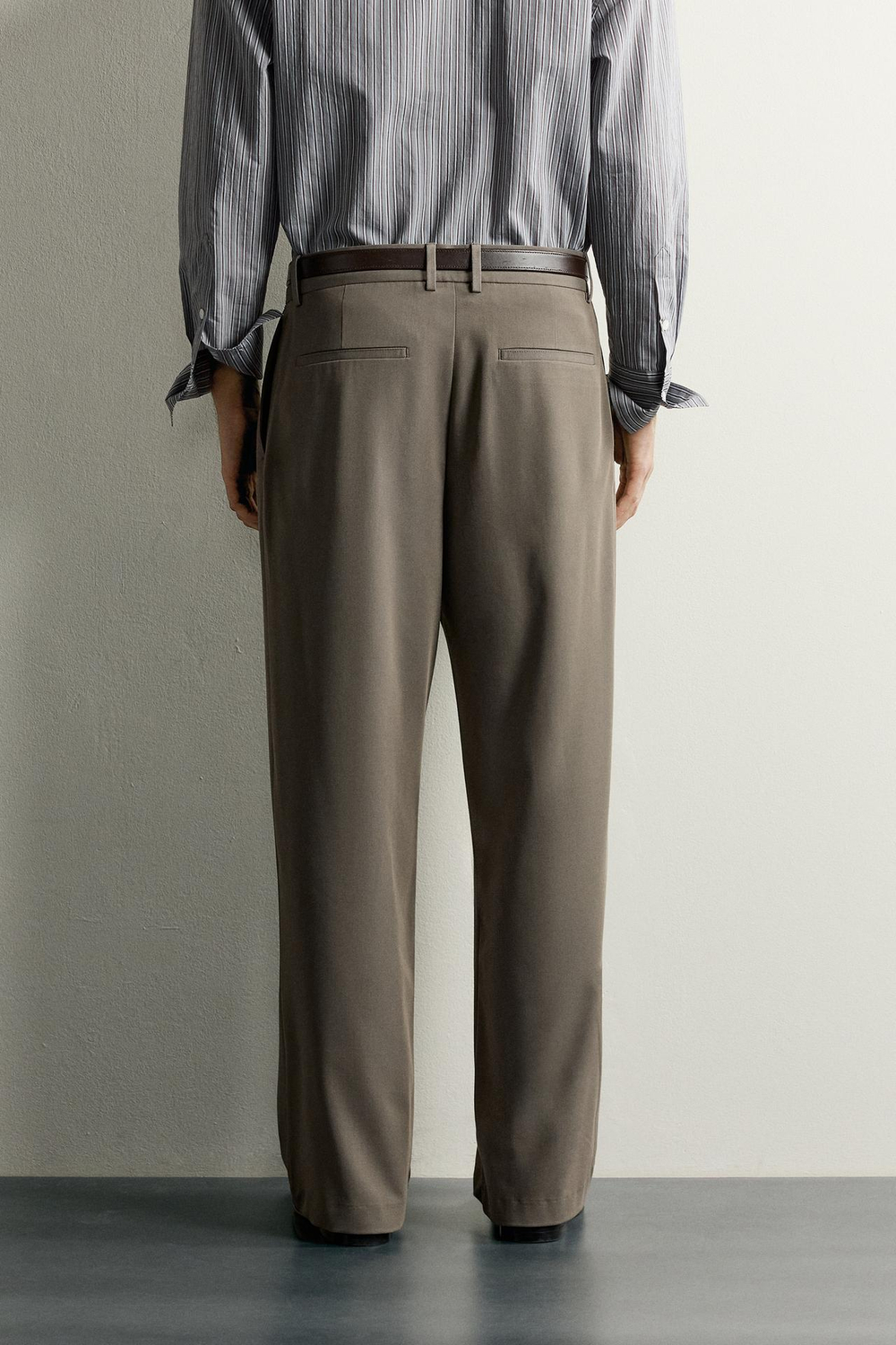 ZARA БРЮКИ WIDE FIT СО СКЛАДКАМИ, СЕРО-КОРИЧНЕВЫЙ