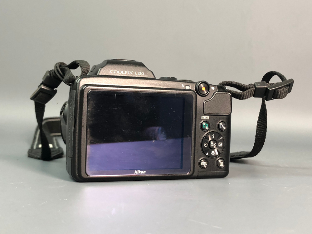 Nikon Coolpix L120