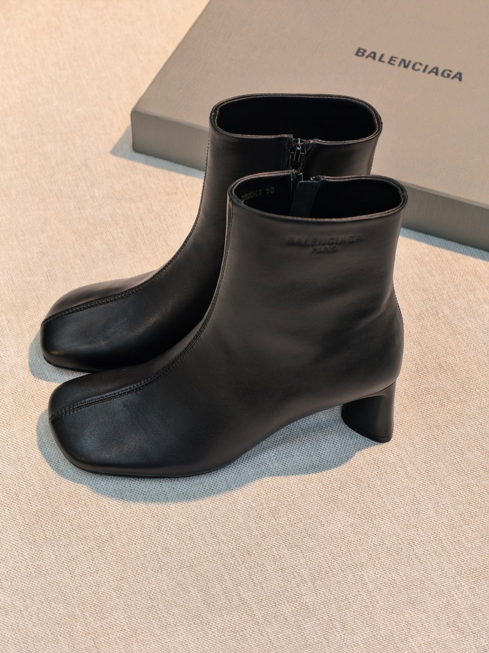 Ботильоны Balenciaga