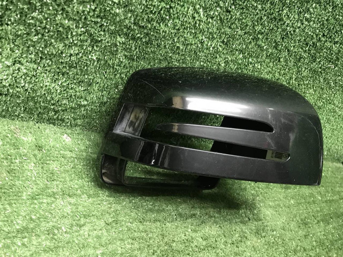 Крышка зеркала правая Mercedes M GLE W166 (11-18)