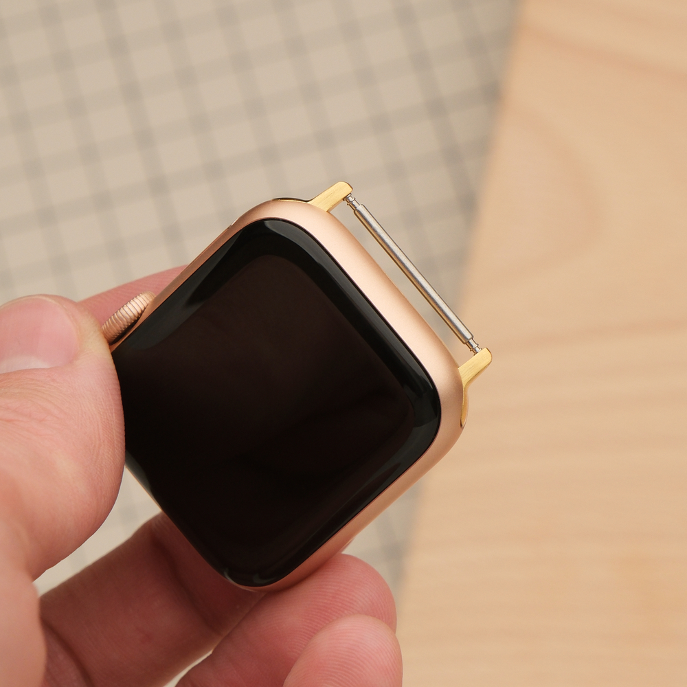 Адаптеры на шпильках для Apple Watch, цвет золото