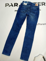 Джинсы женские зауженные STREET ONE slim fit Цвет темно-голубой с эффектом потертости. Размер 27/32 примерно 44/46 русский