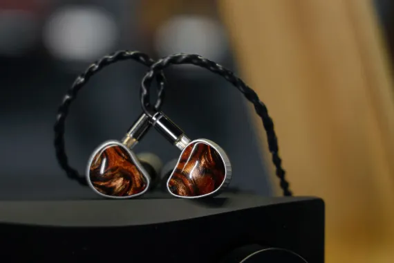 Noble Audio Sultan
