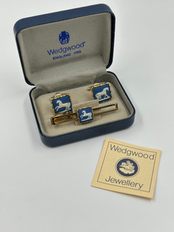 Комплект из запонок и зажима для галстука Wedgwood