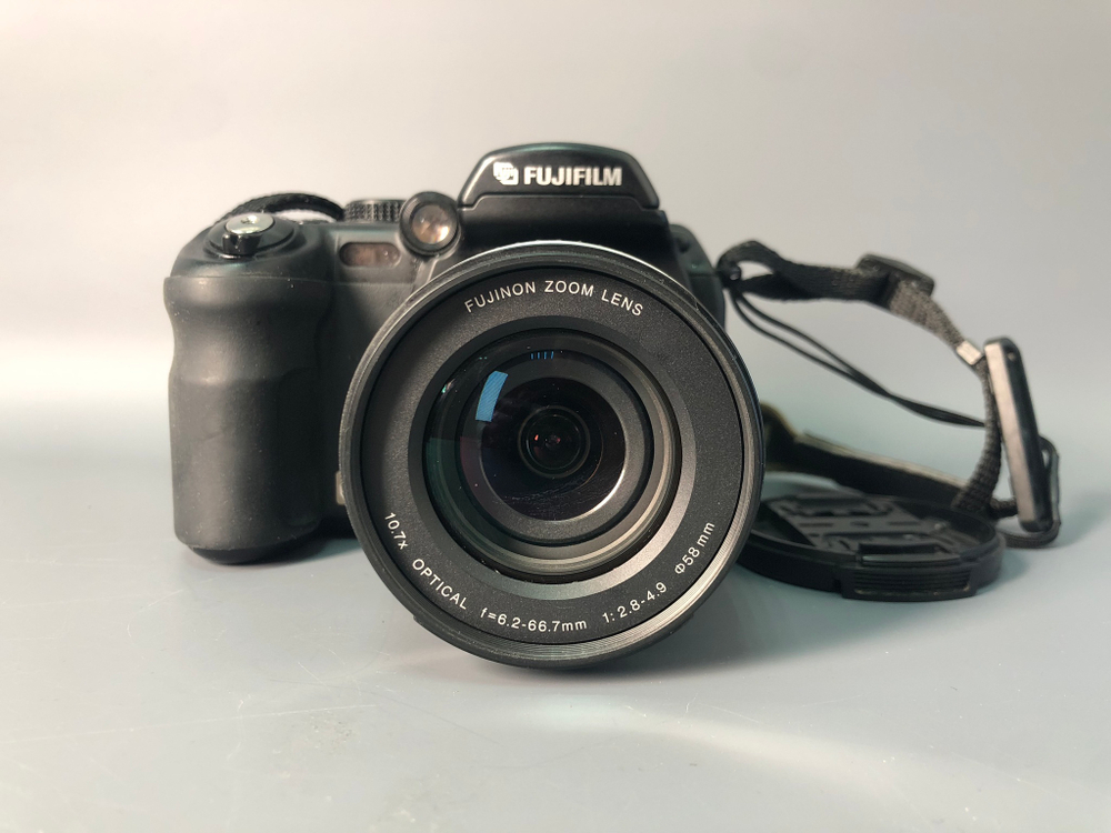 Fujifilm FinePix S9500