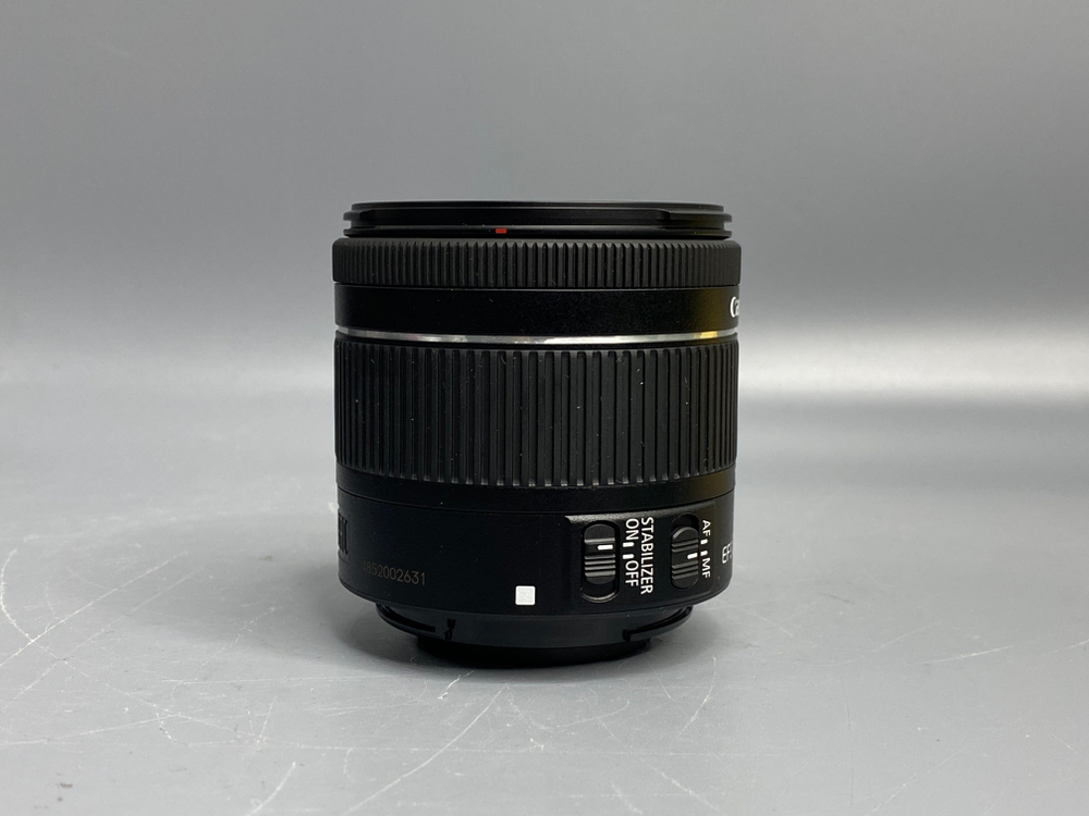 Canon 250D Kit 18-55mm 4-5.6 IS STM 1.000 кадров