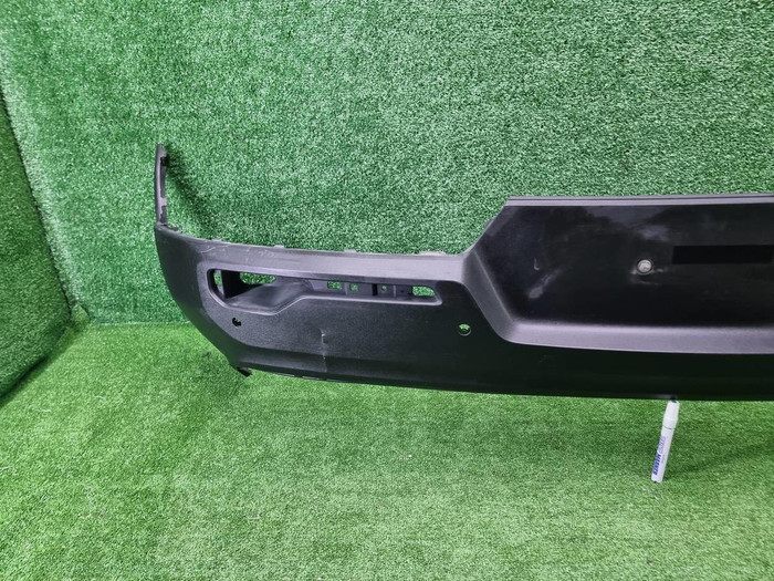 Бампер задний Volvo XC40 (2017-2022)