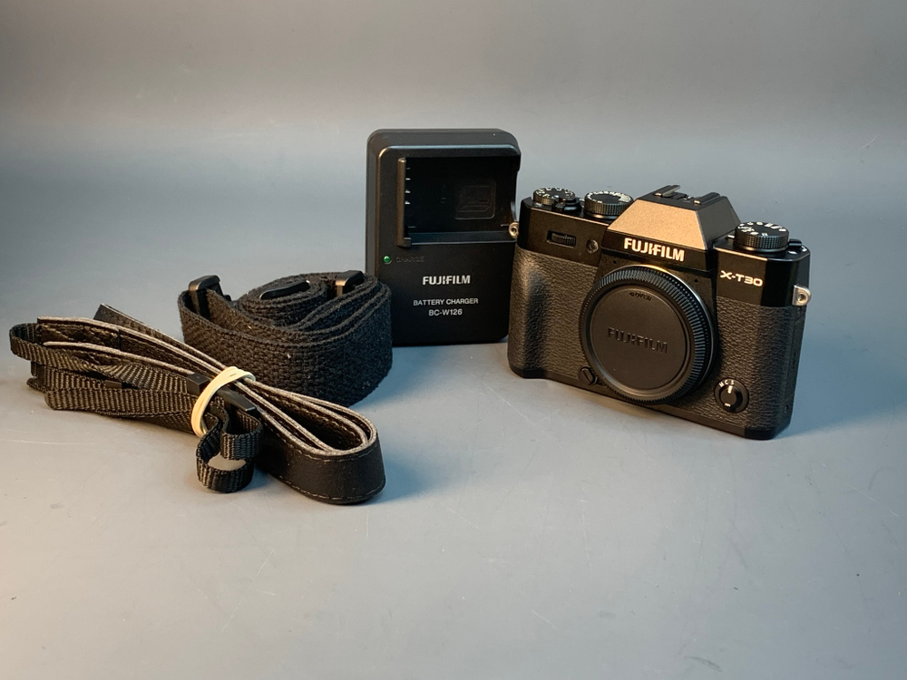Fujifilm X-T30 Body Сharcoal Silver 17600 кадров