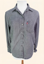 Рубашка Levis женская в стиле boyfriend fit, размер 44