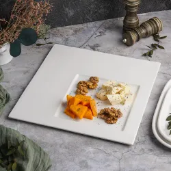 Тарелка 31,5*31,5 см h1,3 см квадратная смещенное дно Asymmetry белая фарфор P.L. Proff Cuisine [6]